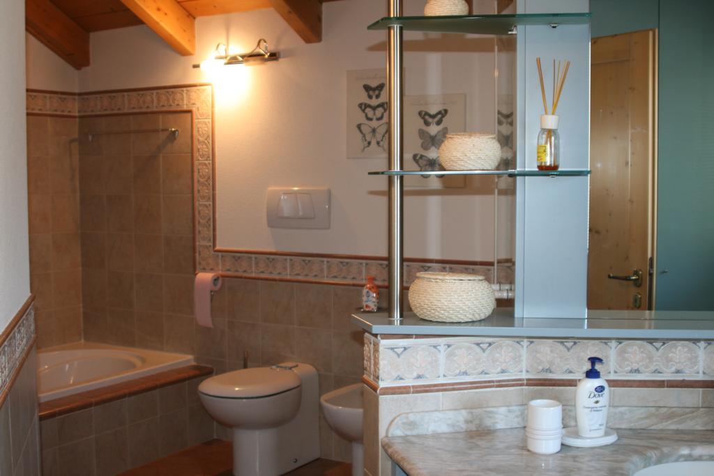 Casa Lucia Apartment Isolaccia Room photo